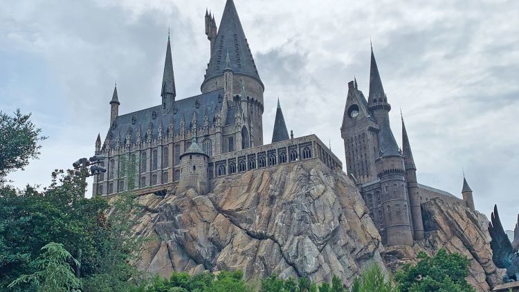 Could This Hit HBO Show Be Coming to Theme Parks? - Inside the Magic